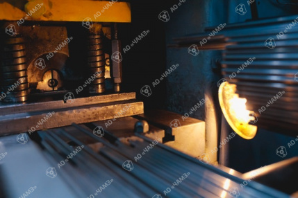 Рубка заготовки клапана